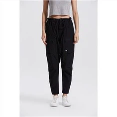 Naiste spordipüksid